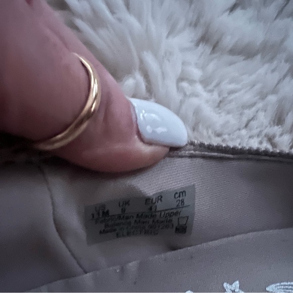 Naturalizer, Bzees Shoes size 11 - Picture 5 of 6